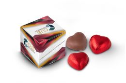 Herzdose mit 3 Schokoladenherzen